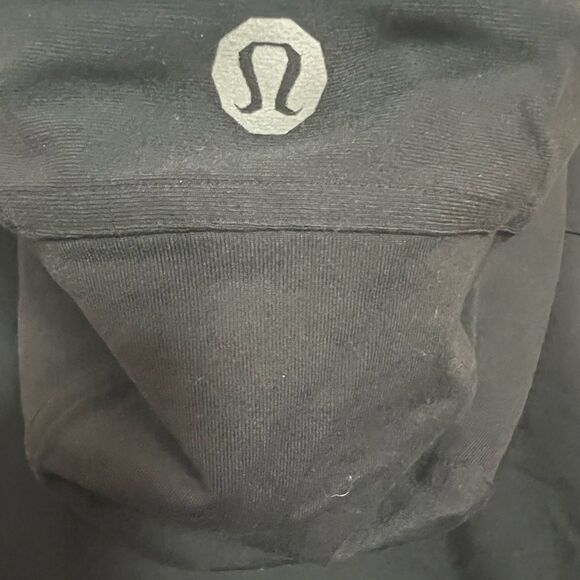 Lululemon Jacket With Hood - Picture 5 of 6